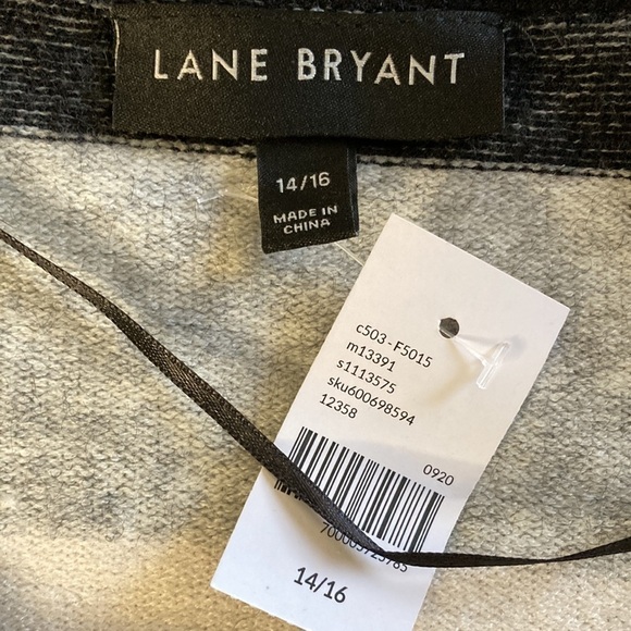 Lane Bryant | NEW Black Gray Striped Sweater 14/16 - Picture 3 of 5